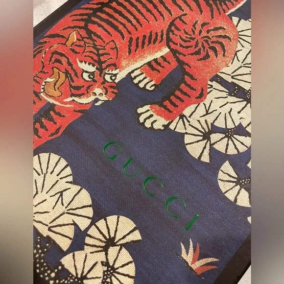 Gucci limited tiger print box - Picture 6 of 11